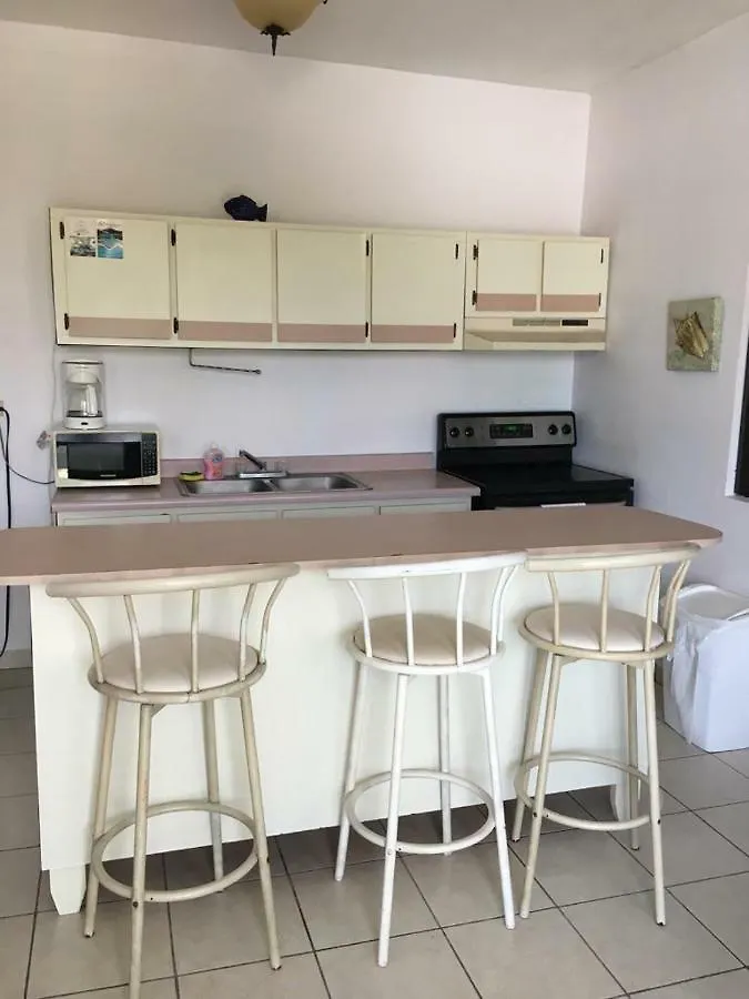 Playa Apartments Salinas
